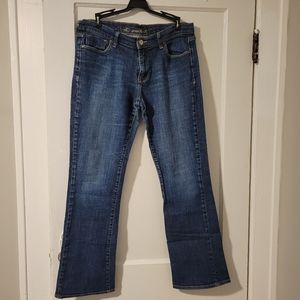 Old Navy Sweetheart Classic Rise Boot-Cut Stretch Jeans